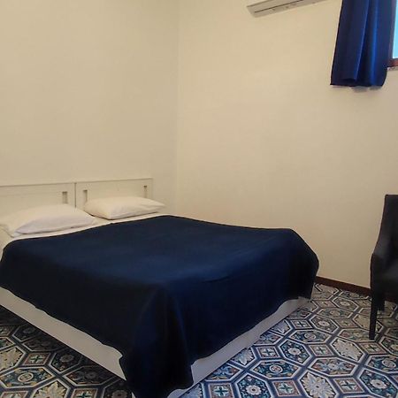 Villa Mary - Apartments Trani Kamer foto